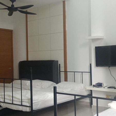 Klcc Newly Renovated Apartment Κουάλα Λουμπούρ Εξωτερικό φωτογραφία